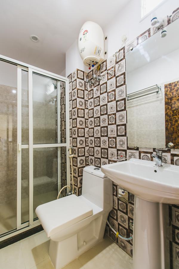 Hotel Platinum Kolkata Ngoại thất bức ảnh